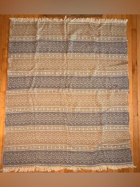 Vintage Amana Woolen Mills wool 68” by 74” afghan throw blanket gray cream khaki